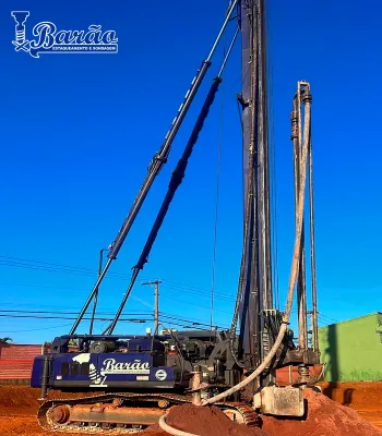 Estaca hélice contínua segmentada