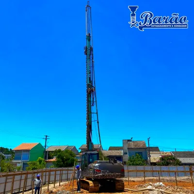 Perfuração de estaca fundação